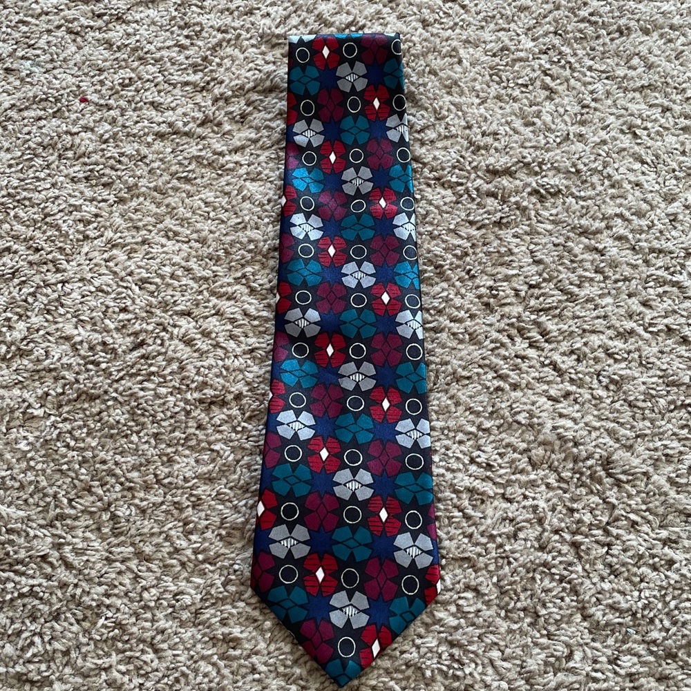Wembley‎ Brand Multicolored Floral Neck Tie